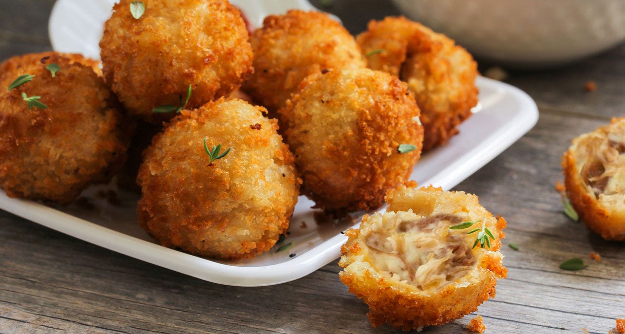 croquettes de confit de canard & oignons caramélisés